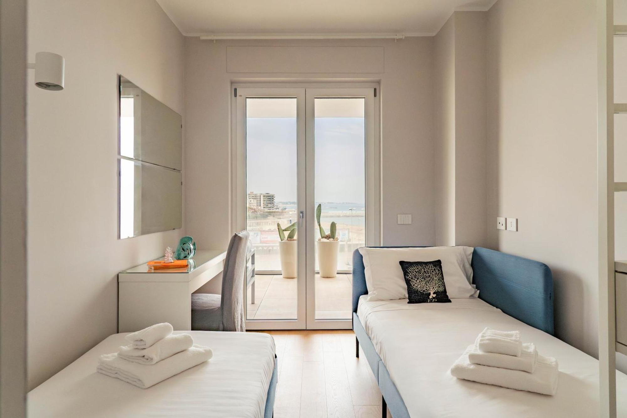 Palazzo Verdi Luxury Accomodation Bari Exterior foto